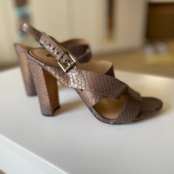 Ralph Lauren heels - Picture 1 of 4